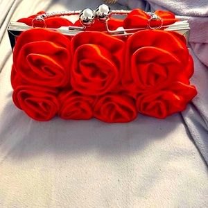 RED ROSES CLUTCH BAG SILVER CLASP EVENING BAG WEDDING